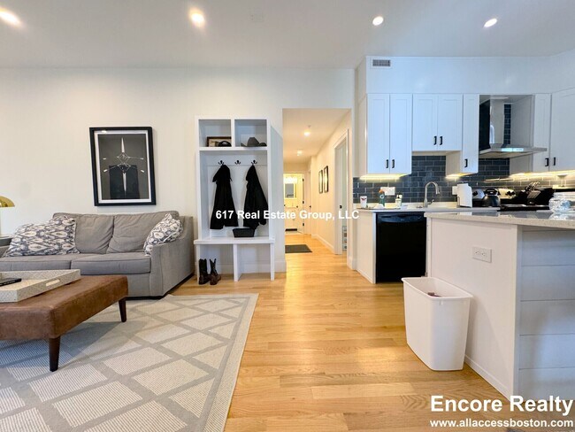 Photo - 58 Springfield St Unit 3