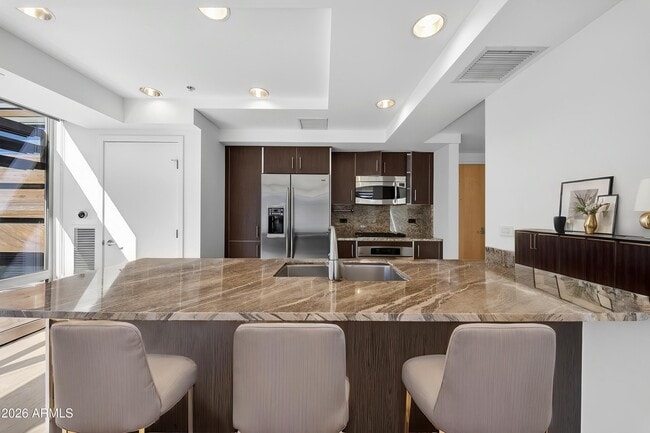 Photo - 7131 E Rancho Vista Dr Unidad 6001