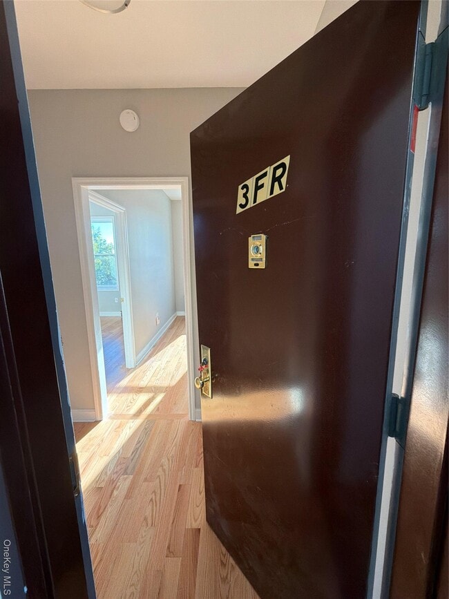 Photo - 3728 Paulding Ave Unit 3FR