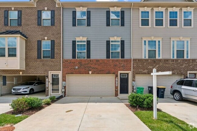 Building Photo - 16705 Tortola Dr Rental
