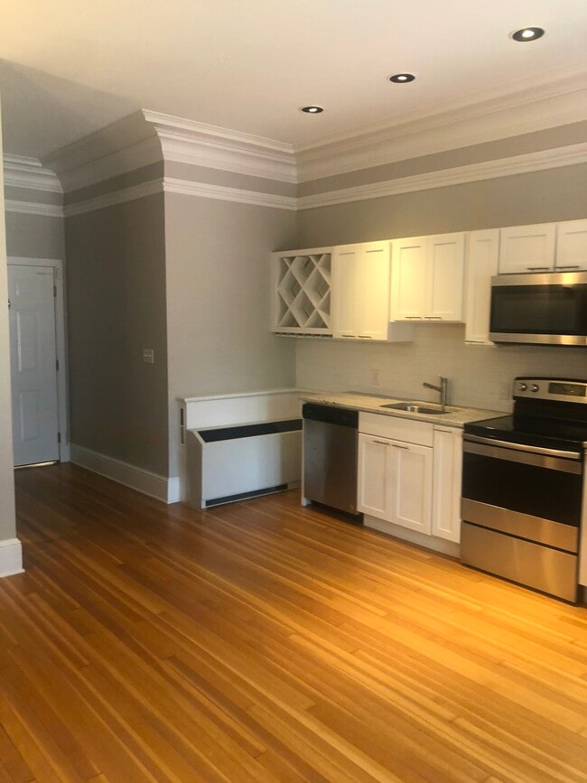 Photo - 18 Tracy St Unit 5