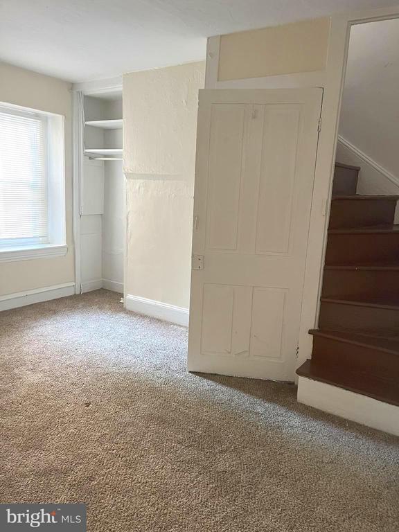 Photo - 145 Levering St