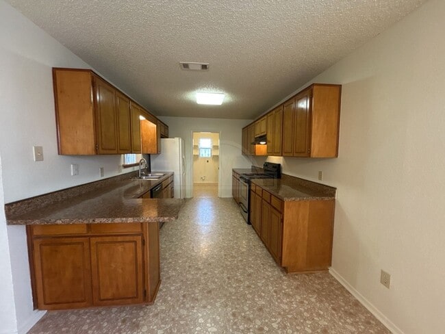 Photo - 3422 Chisholm Trail