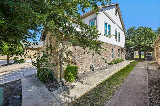 Photo - 2304 S Lakeline Blvd Unit 251
