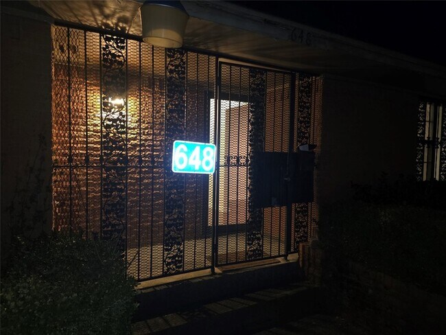 Photo - 648 Penguin Dr