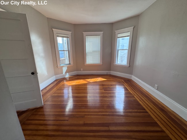 Photo - 26-28 Belknap St Unidad 2 Rental