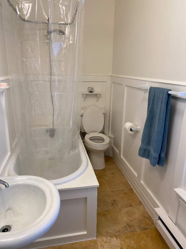 Photo - 1008 E Republican St Apartment Unit 3