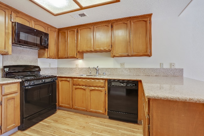 Photo - 222 Tiffany Cir