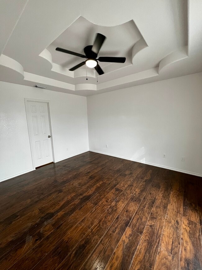 Photo - 2656 Malta St