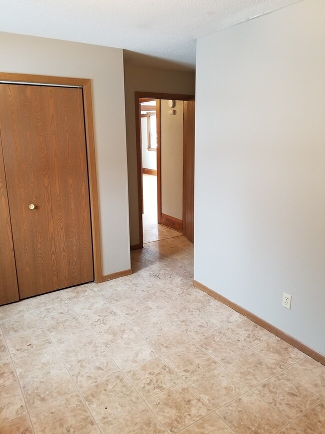 Photo - 405 12th St NW Unit #1