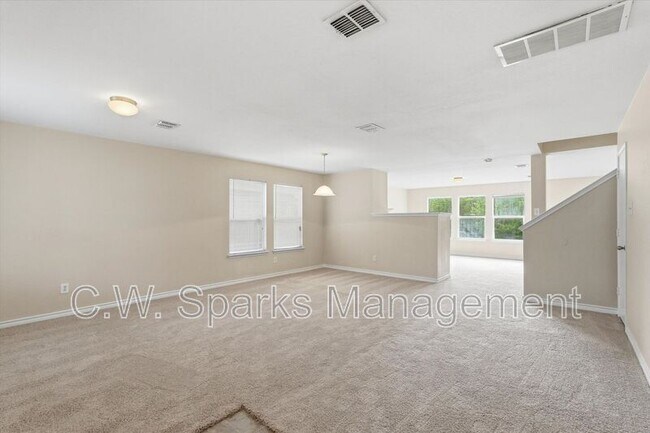 Photo - 3009 Dusty Oak Dr