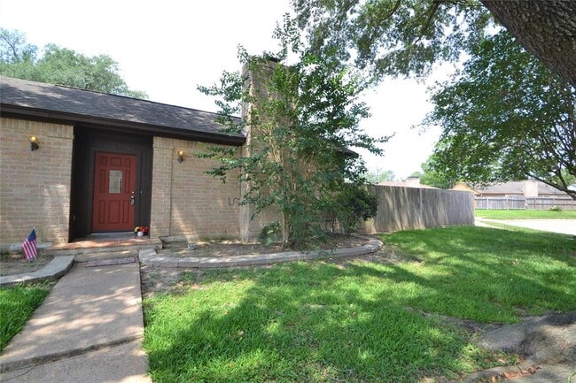 Photo - 15927 Tumbling Rapids Dr House