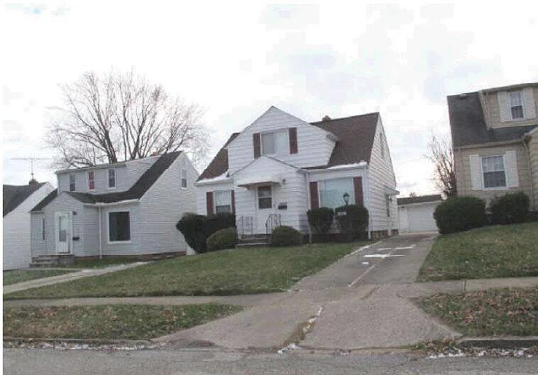 Photo - 18312 Edinboro Ave Casa