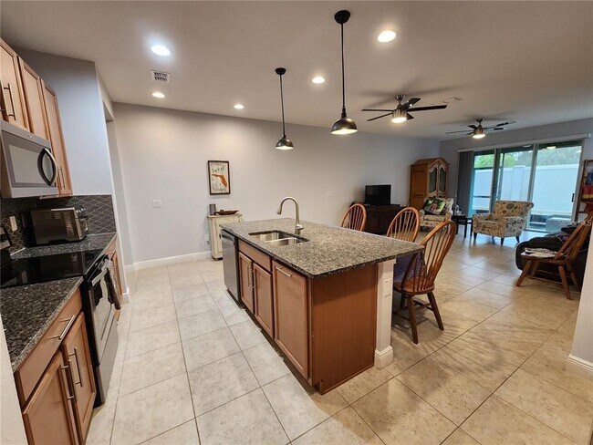 5514 Viola Lee Wy