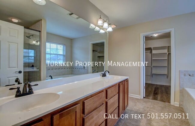 Photo - 13601 Stonehenge Cove