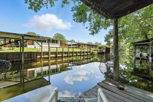 Photo - 163 Buchanan Cir