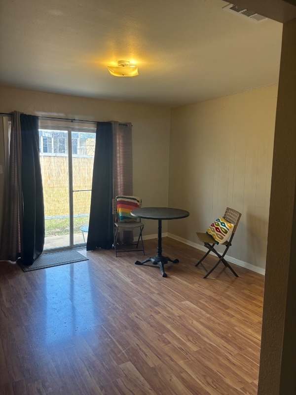 Photo - 1506 Fairfield Dr