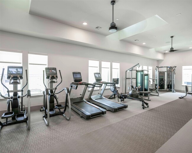 Photo - 13958 Cottingham Rd Unit 8304