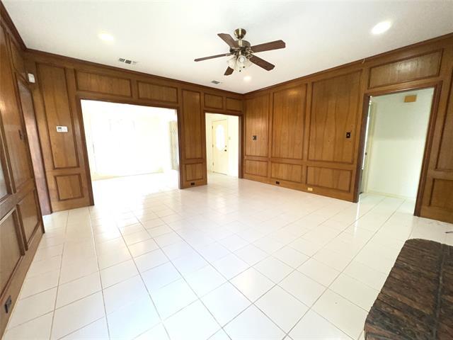 Photo - 1519 Shonka Dr