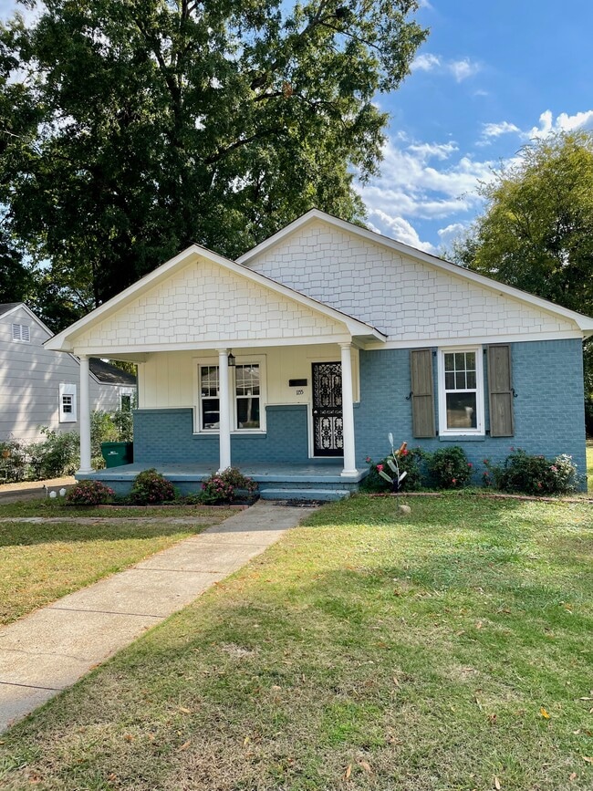 Photo - 1155 W Jackson St House