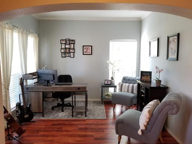 Photo - 604 Aspen Way