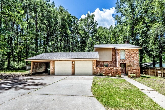 Photo - 401 Woodmont Dr