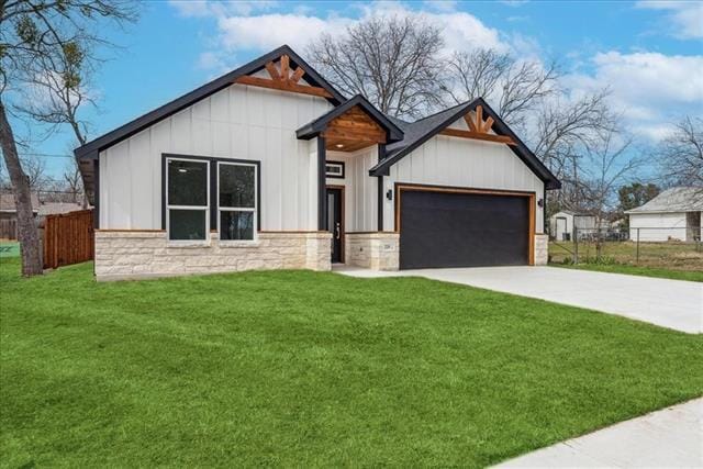 Photo - 225 West Pl