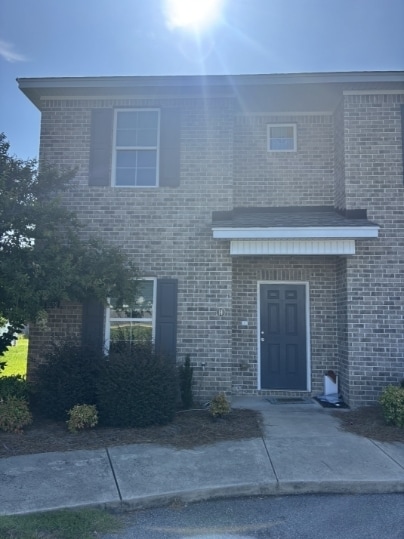 Building Photo - 475 3rd Loop Rd