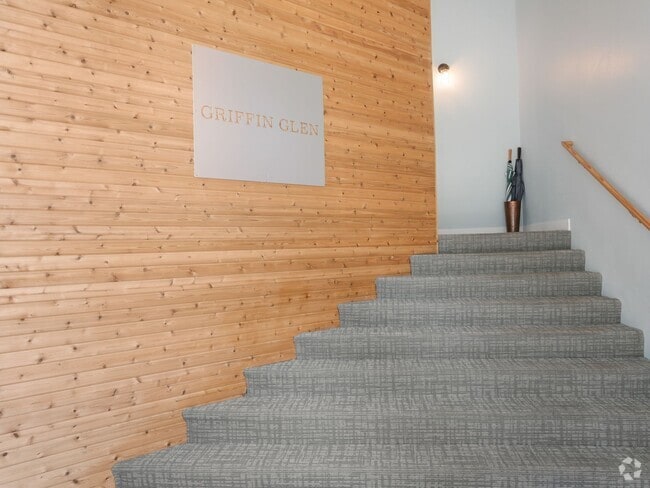 Building Photo - Griffin Glen Rental