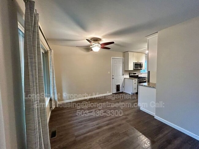 Photo - 16764 SE Market St