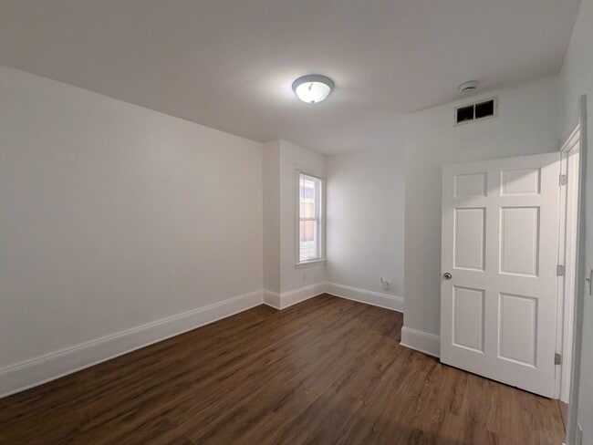 Photo - 11 Linden St Unit 2
