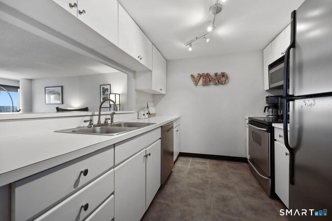 Photo - 127 Greyrock Pl Unit 1408