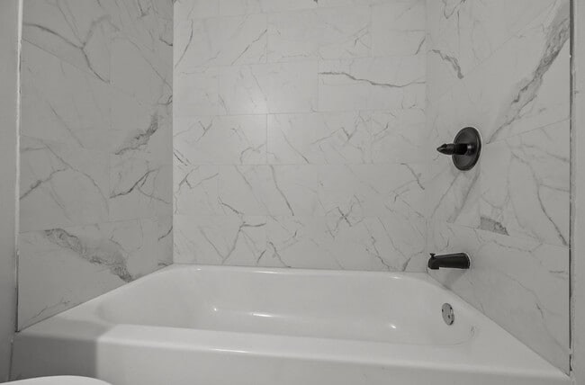 Photo - 1496 Kellum Loop Rd