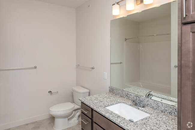 1BR, 1BA - 712SF