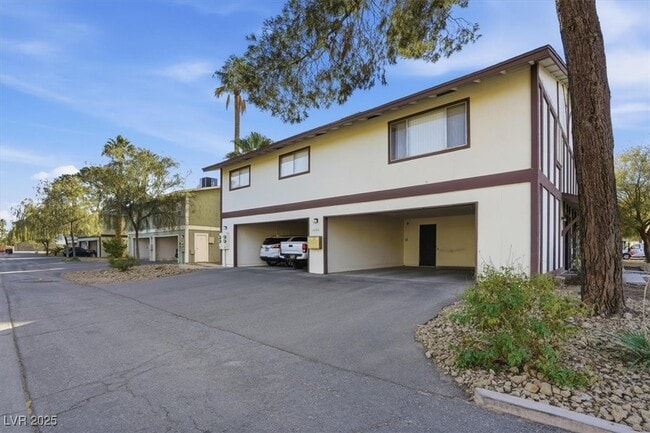 Photo - 1454 Elizabeth Ave Unidad 4