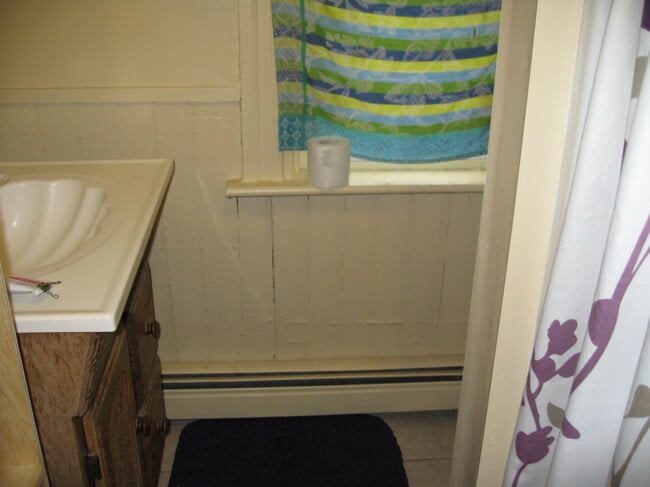 Photo - 195 Lippitt St Unit 2