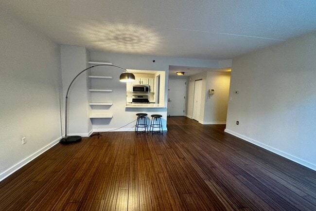Building Photo - 130 Bradhurst Ave. Rental