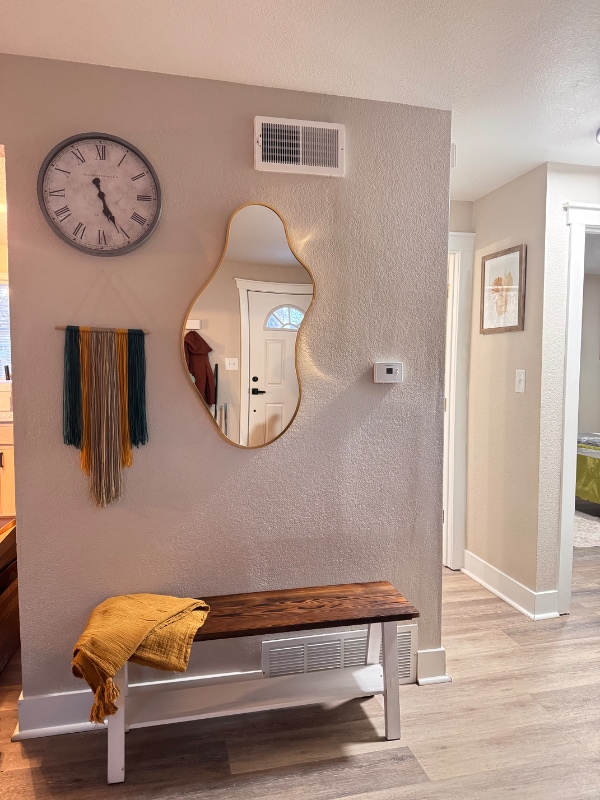 Photo - 2021 Airport Rd