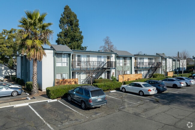 Photo - The Pointe On Bell