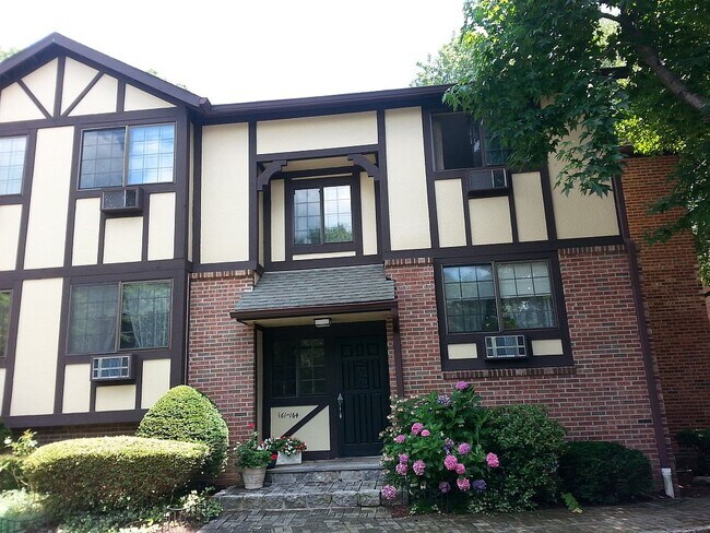 Entrance - 50 Aiken St Condo Unit 164