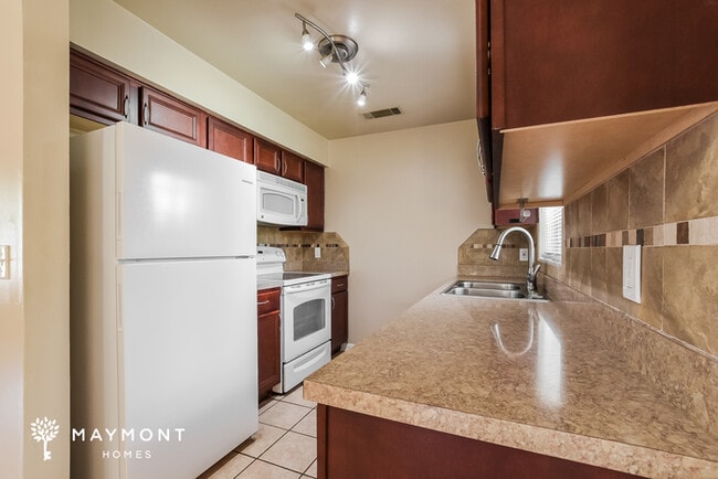 Photo - 4881 Stony Brook Ln