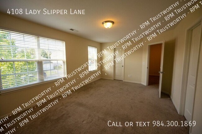 Photo - 4108 Lady Slipper Ln