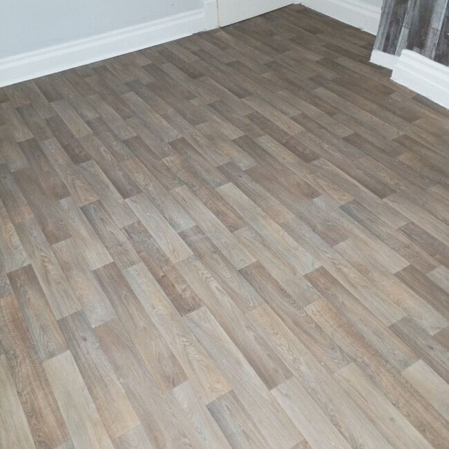 Photo - Cute Update 2 bedroom in convenient location!