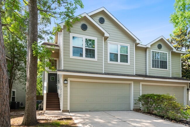 35 N Walden Elms Cir