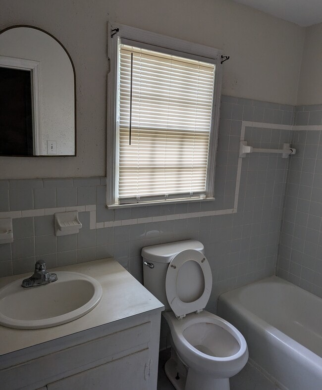 Photo - 1410 Colquitt Ave