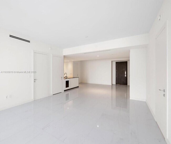 Photo - 300 Biscayne Blvd Way Condo Unit 4409W