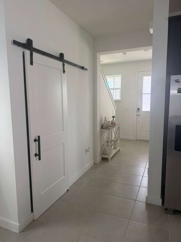 Photo - 2006 Education St