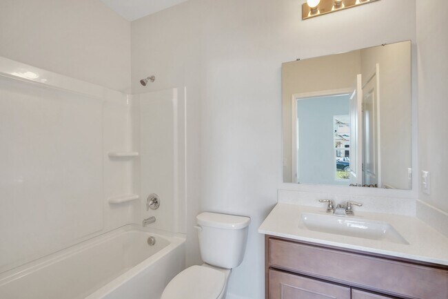 Photo - 82 Hillcrest Wy