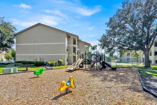 Photo - 3032 Parkway Blvd Unit 307