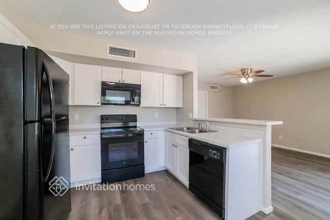 Photo - 3711 W Camino Real